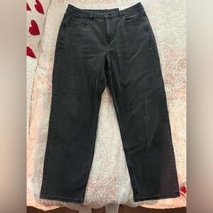 American Eagle black mom jeans